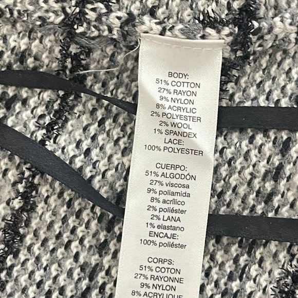 Chico's Tweed Gray/Black Open Cardigan With Lace, Size 3 - Picture 4 of 7